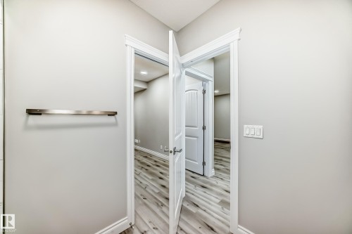 1921 33 Street, Edmonton, AB - Indoor Photo Showing Other Room