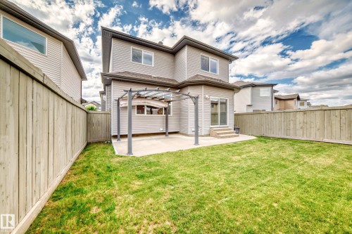 1921 33 Street, Edmonton, AB - Outdoor