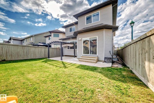 1921 33 Street, Edmonton, AB - Outdoor