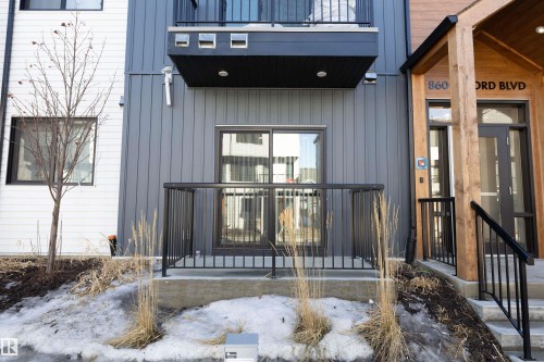 101 860 Secord Blvd, Edmonton, AB - Outdoor