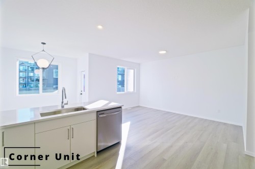 7694 174A Avenue, Edmonton, AB - Indoor