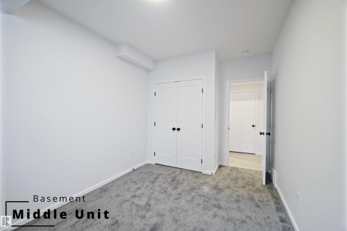 7694 174A Avenue, Edmonton, AB - Indoor Photo Showing Other Room