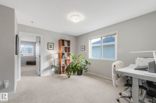 1126 176 Street, Edmonton, AB - Indoor Photo Showing Office