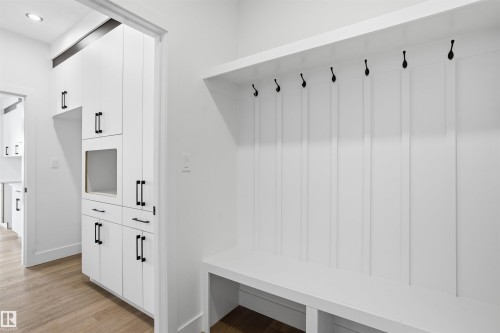 24 Meadowgrove Landing, Spruce Grove, AB - Indoor Photo Showing Other Room