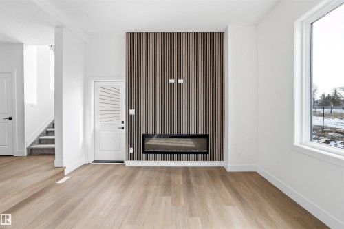 24 Meadowgrove Landing, Spruce Grove, AB - Indoor With Fireplace
