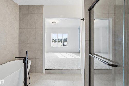 24 Meadowgrove Landing, Spruce Grove, AB - Indoor Photo Showing Bathroom