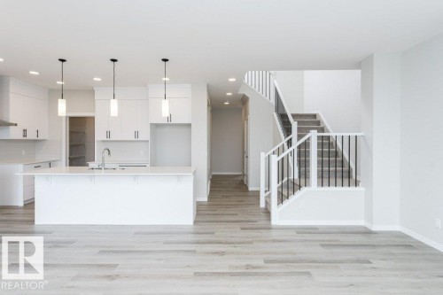 3945 Wren Loop, Edmonton, AB - Indoor Photo Showing Kitchen With Upgraded Kitchen