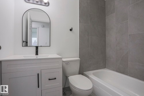 6 14205 82 Street, Edmonton, AB - Indoor Photo Showing Bathroom