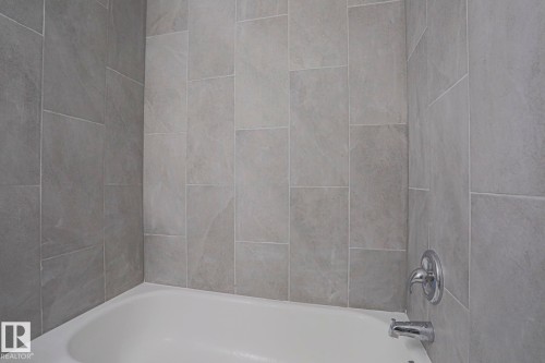 6 14205 82 Street, Edmonton, AB - Indoor Photo Showing Bathroom