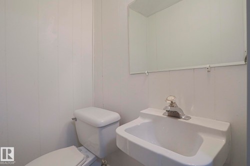 6 14205 82 Street, Edmonton, AB - Indoor Photo Showing Bathroom