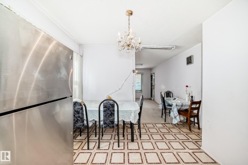 11239 97 Street, Edmonton, AB - Indoor