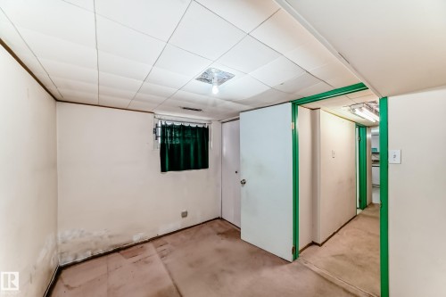 11239 97 Street, Edmonton, AB - Indoor Photo Showing Other Room