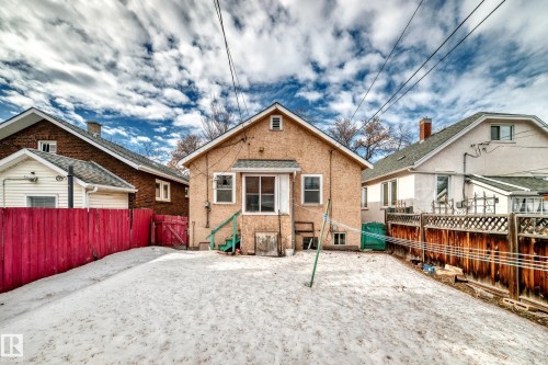 11239 97 Street, Edmonton, AB - Outdoor