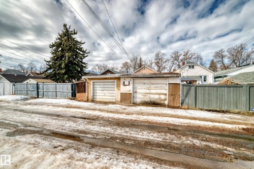 11239 97 Street, Edmonton, AB - Outdoor