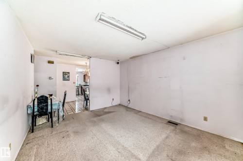 11239 97 Street, Edmonton, AB - Indoor