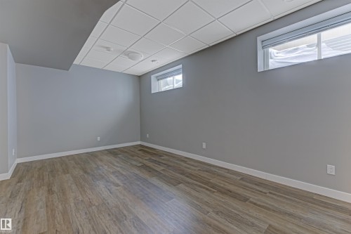1251 Secord Landing, Edmonton, AB - Indoor Photo Showing Other Room