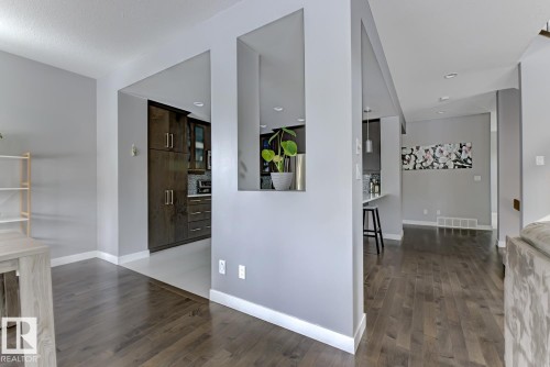 1251 Secord Landing, Edmonton, AB - Indoor Photo Showing Other Room