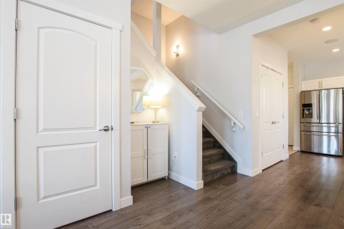 16752 15 Avenue, Edmonton, AB - Indoor Photo Showing Other Room