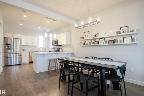 16752 15 Avenue, Edmonton, AB - Indoor