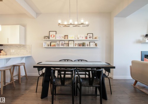 16752 15 Avenue, Edmonton, AB - Indoor Photo Showing Dining Room