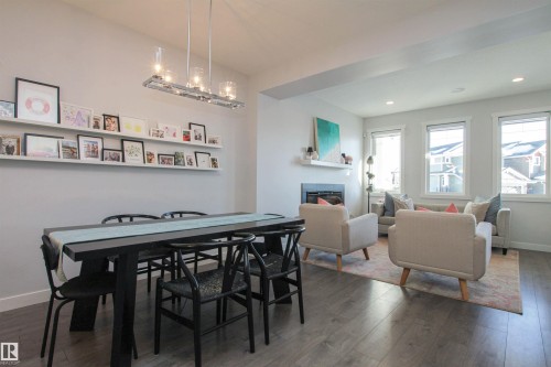 16752 15 Avenue, Edmonton, AB - Indoor With Fireplace
