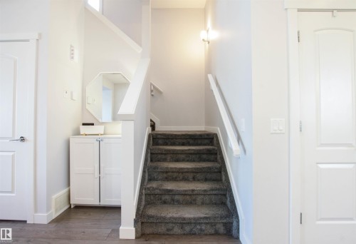 16752 15 Avenue, Edmonton, AB - Indoor Photo Showing Other Room