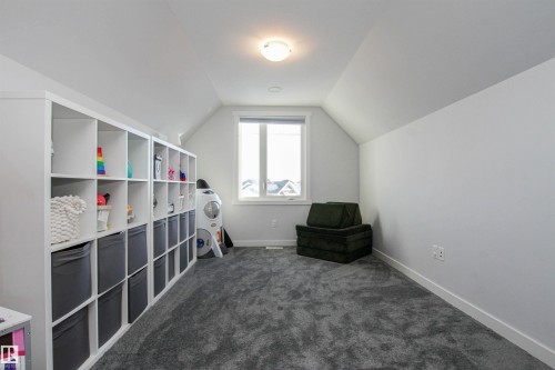 16752 15 Avenue, Edmonton, AB - Indoor