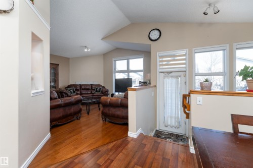 3769 23 Street, Edmonton, AB - Indoor