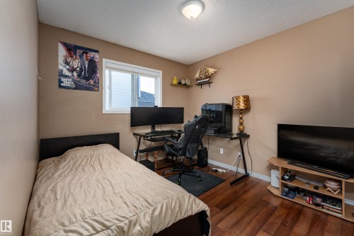 3769 23 Street, Edmonton, AB - Indoor Photo Showing Bedroom