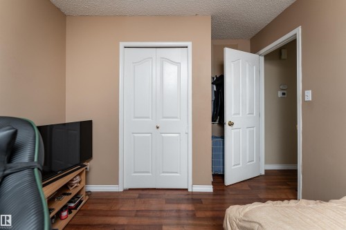 3769 23 Street, Edmonton, AB - Indoor Photo Showing Bedroom