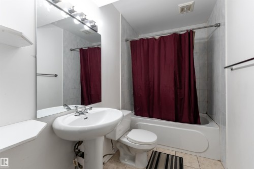 3769 23 Street, Edmonton, AB - Indoor Photo Showing Bathroom