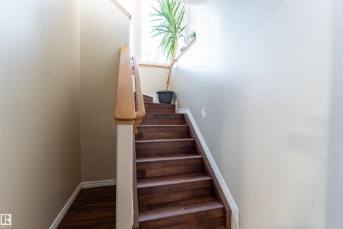 3769 23 Street, Edmonton, AB - Indoor Photo Showing Other Room