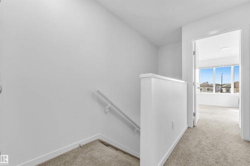 1106 Aster Boulevard, Edmonton, AB - Indoor Photo Showing Other Room