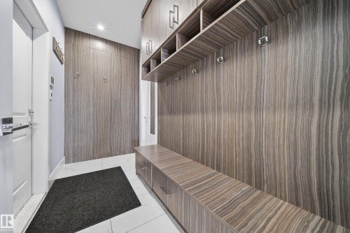 4112 8 Street, Edmonton, AB - Indoor Photo Showing Other Room