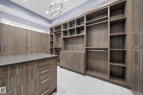 4112 8 Street, Edmonton, AB - Indoor With Storage