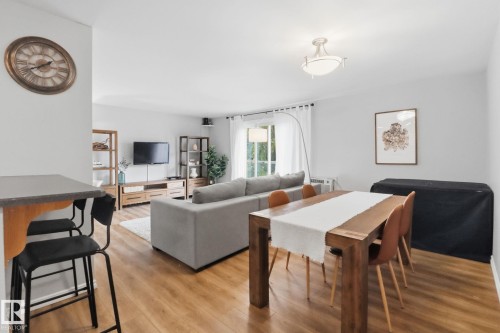 301 8527 82 Avenue, Edmonton, AB - Indoor