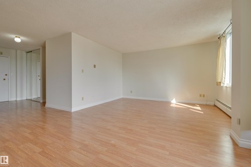 802 10011 116 Street, Edmonton, AB - Indoor Photo Showing Other Room