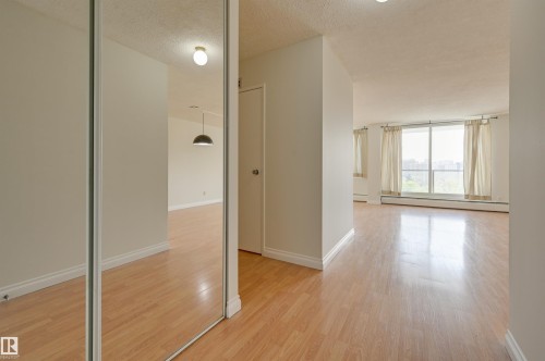 802 10011 116 Street, Edmonton, AB - Indoor Photo Showing Other Room