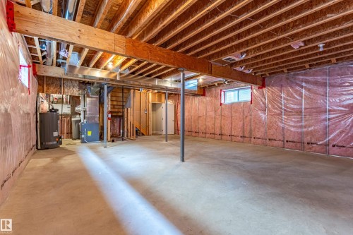 4906 Crabapple Lane Sw, Edmonton, AB - Indoor Photo Showing Basement