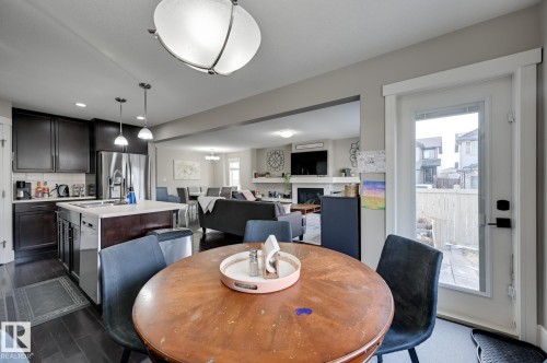 1564 36 Avenue, Edmonton, AB - Indoor Photo Showing Dining Room