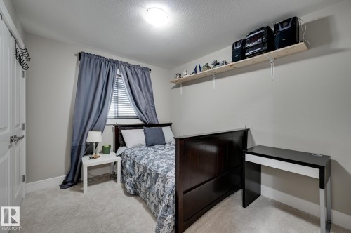 1564 36 Avenue, Edmonton, AB - Indoor Photo Showing Bedroom