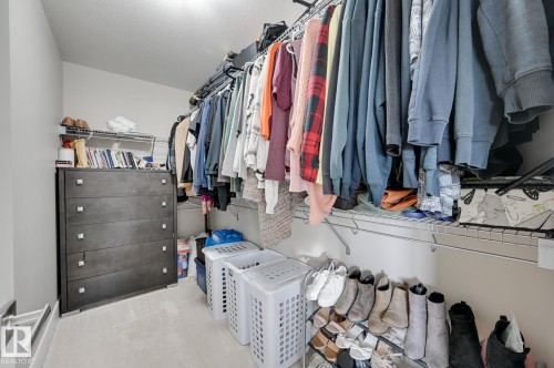 1564 36 Avenue, Edmonton, AB - Indoor With Storage