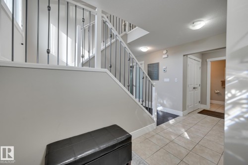 1564 36 Avenue, Edmonton, AB - Indoor Photo Showing Other Room