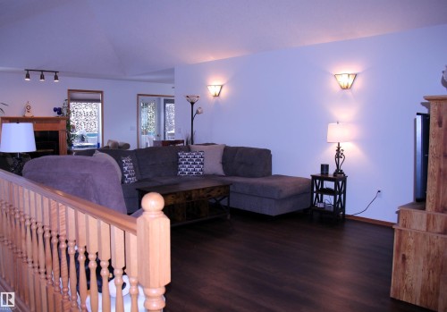 26 Simonette Crescent, Devon, AB - Indoor Photo Showing Living Room