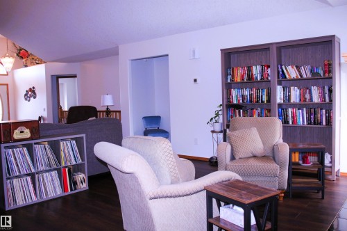 26 Simonette Crescent, Devon, AB - Indoor