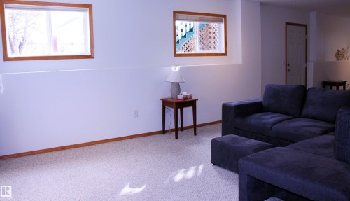 26 Simonette Crescent, Devon, AB - Indoor