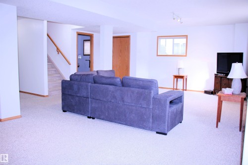 26 Simonette Crescent, Devon, AB - Indoor