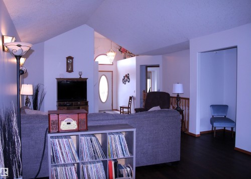 26 Simonette Crescent, Devon, AB - Indoor Photo Showing Bedroom