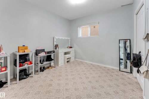 3139 34B Avenue, Edmonton, AB - Indoor