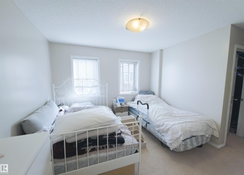5161 Terwillegar Boulevard, Edmonton, AB - Indoor Photo Showing Bedroom